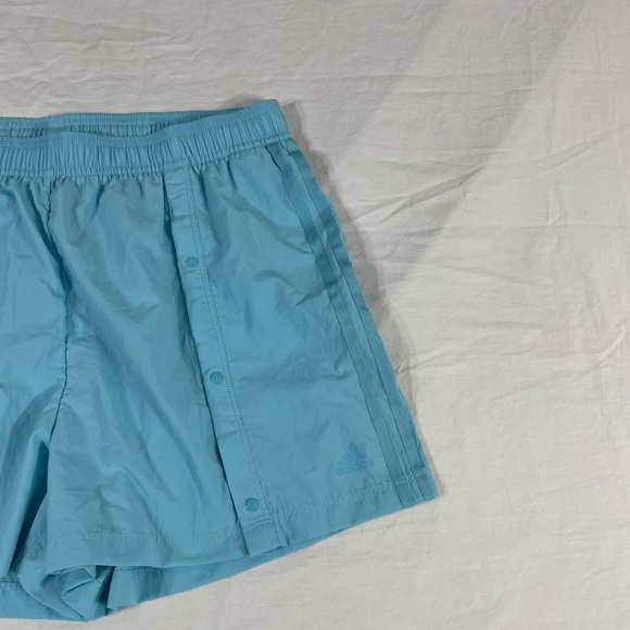 NWT Adidas Women Light Green Athletic Shorts Size XL - Picture 2 of 10